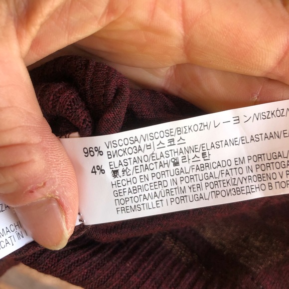 Zara W&B Collection maroon lightweight turtleneck knit top NWT Large - Picture 10 of 10